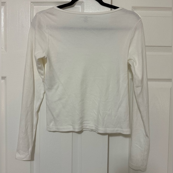 Brandy Melville White Long Sleeve Top - Picture 5 of 5